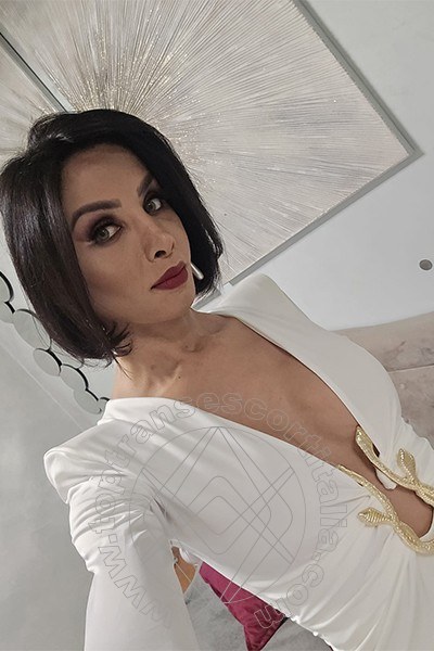 Foto selfie 1 di Nara transescort Marina Di Montemarciano