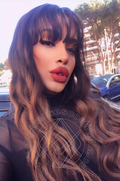 Foto selfie di Ayda Gold transescort Lugano