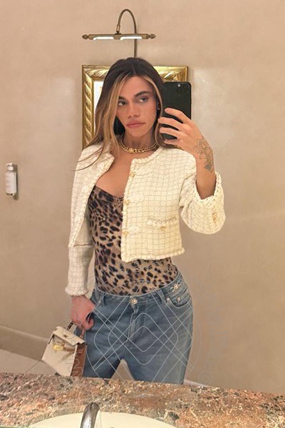 Foto selfie 14 di Rafaella Menicucci Xxl transescort Napoli