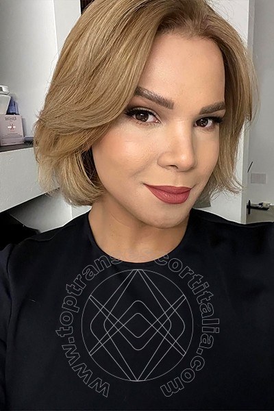 Foto selfie 2 di Anna Bertolli transescort Gallarate
