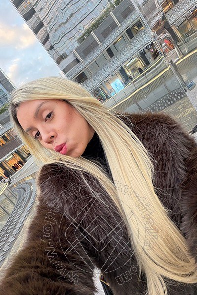 Foto selfie 17 di Pornostar Riane Mello transescort Roma