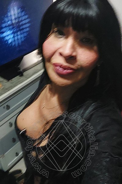 Foto selfie 18 di Tainá Oliveira transescort Prato
