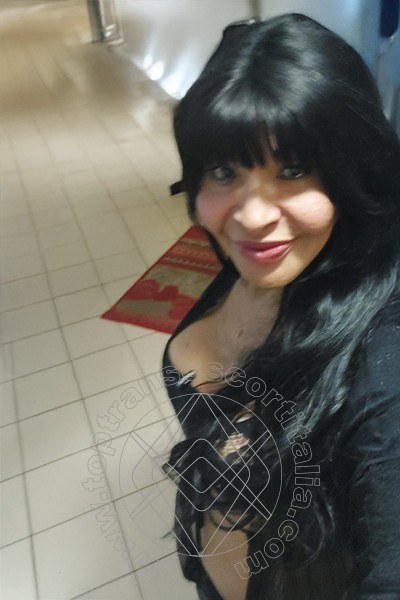 Foto selfie 15 di Tainá Oliveira transescort Prato