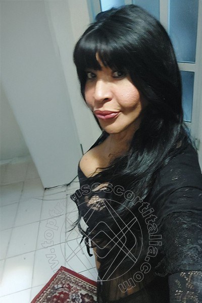 Foto selfie 12 di Tainá Oliveira transescort Prato