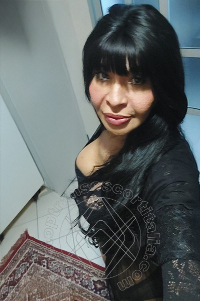 Foto selfie 8 di Tainá Oliveira transescort Prato