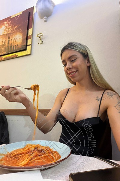 Foto selfie 9 di Pornostar Riane Mello transescort Roma
