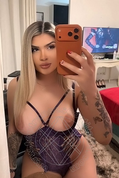 Foto selfie 2 di Nicole Arantes transescort Cannes