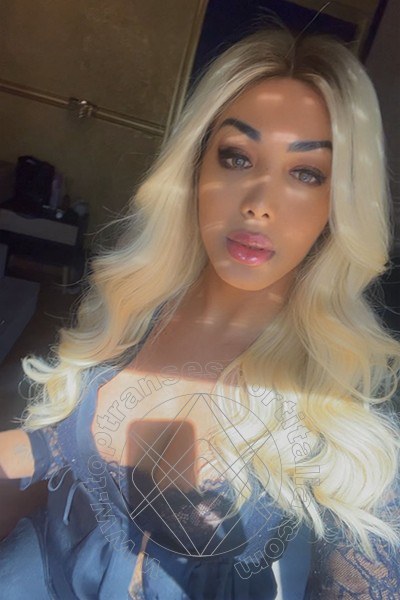 Foto selfie 6 di Camilla Brazil transescort Roma