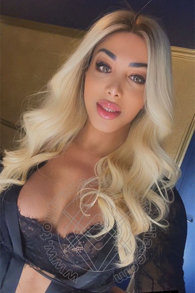Foto selfie 4 di Camilla Brazil transescort Roma