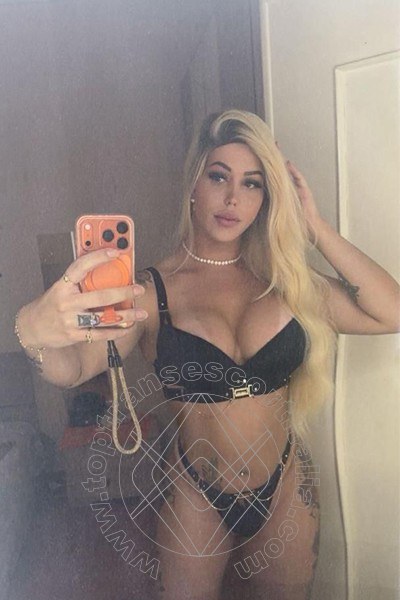 Foto selfie 7 di Yara rios transescort Napoli