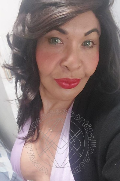 Foto selfie di Tainá Oliveira transescort Prato
