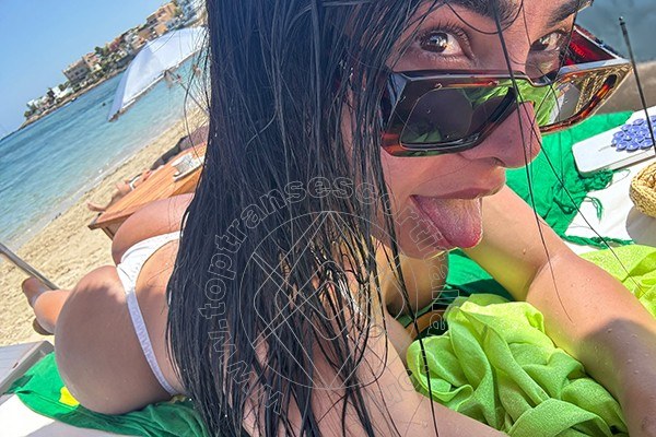 Foto selfie 75 di Jennifer Anguria Pornostar transescort Civitanova Marche