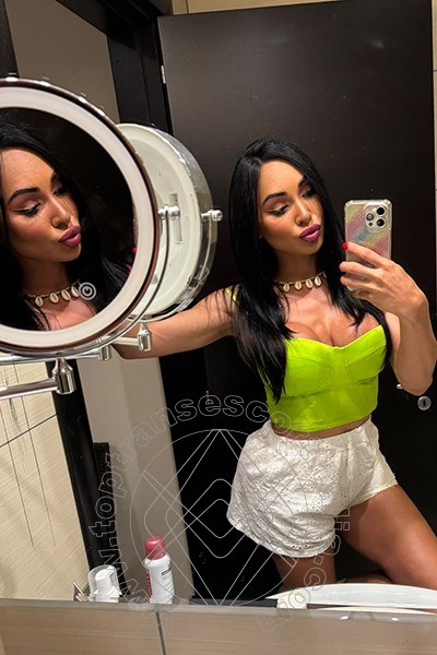 Foto selfie 71 di Jennifer Anguria Pornostar transescort Civitanova Marche