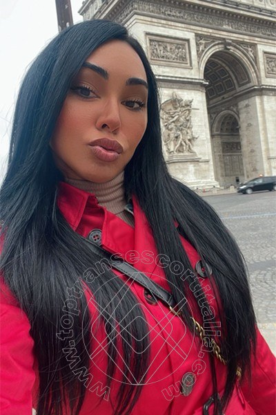 Foto selfie 55 di Jennifer Anguria Pornostar transescort Civitanova Marche