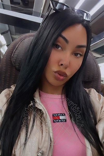 Foto selfie 33 di Jennifer Anguria Pornostar transescort Civitanova Marche