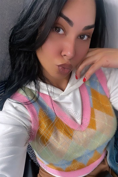 Foto selfie 32 di Jennifer Anguria Pornostar transescort Civitanova Marche