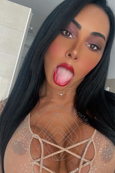 Foto selfie 27 di Jennifer Anguria Pornostar transescort Civitanova Marche