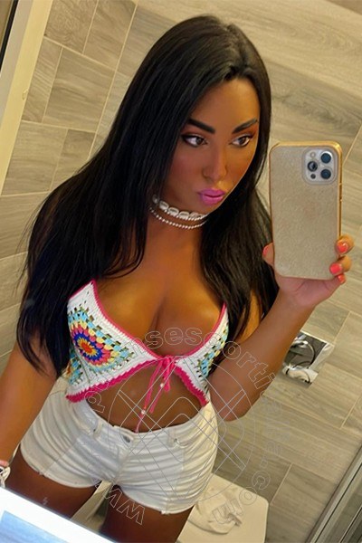 Foto selfie 17 di Jennifer Anguria Pornostar transescort Civitanova Marche