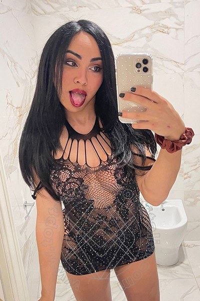 Foto selfie 8 di Jennifer Anguria Pornostar transescort Civitanova Marche