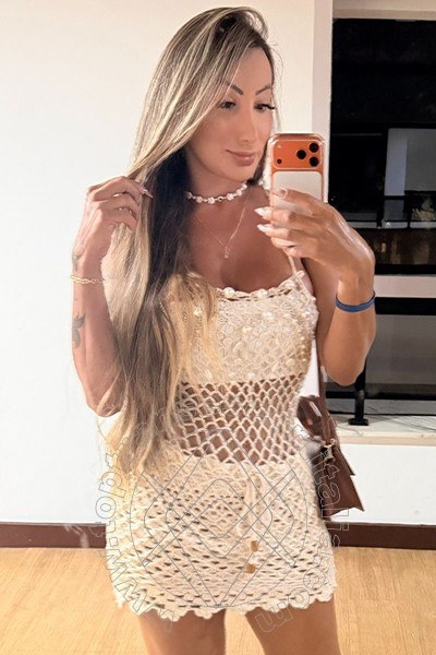 Foto selfie 3 di Raphaela Martins Pornostar transescort Savona
