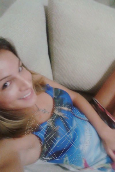 Foto selfie 51 di Dany de Castro Pornostar transescort Treviso