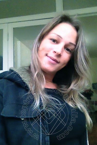 Foto selfie 41 di Dany de Castro Pornostar transescort Treviso