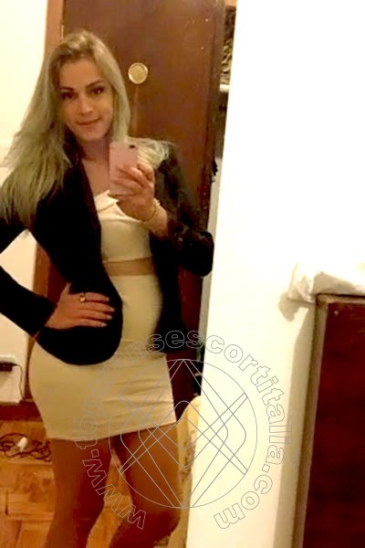 Foto selfie 24 di Dany de Castro Pornostar transescort Treviso