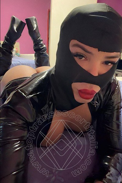 Foto selfie 1 di Mimi Pulgarin transescort Desenzano Del Garda