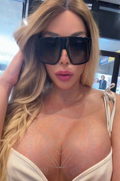 Foto selfie di Ellena Bittencourt transescort Torino