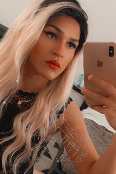 Foto selfie 56 di Giulia Araujo transescort Torino