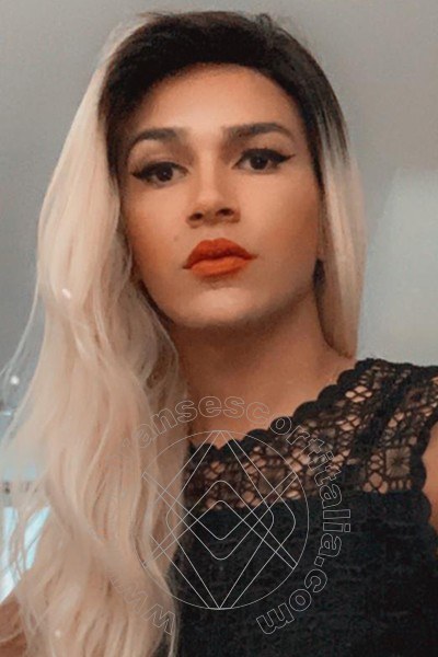 Foto selfie 52 di Giulia Araujo transescort Torino