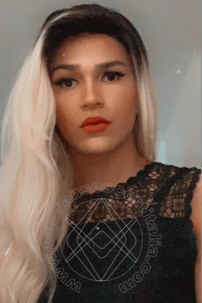 Foto selfie 51 di Giulia Araujo transescort Torino