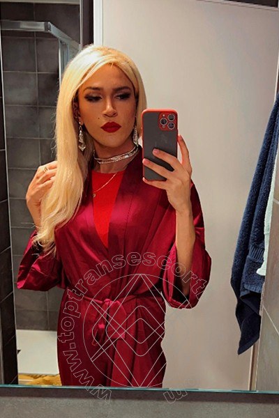 Foto selfie 29 di Giulia Araujo transescort Torino