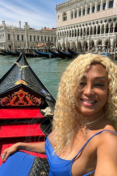 Foto selfie 6 di Amber transescort Milano