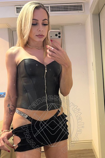 Foto selfie 9 di Michelly Ximenez Pornostar transescort Parma