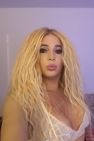 Foto selfie 3 di Sophie Massaggiatrice transescort Piacenza