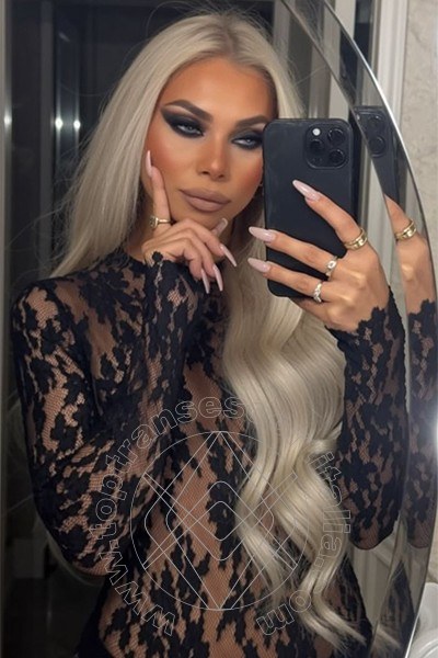 Foto selfie 4 di Bruna Dior transescort Alba Adriatica
