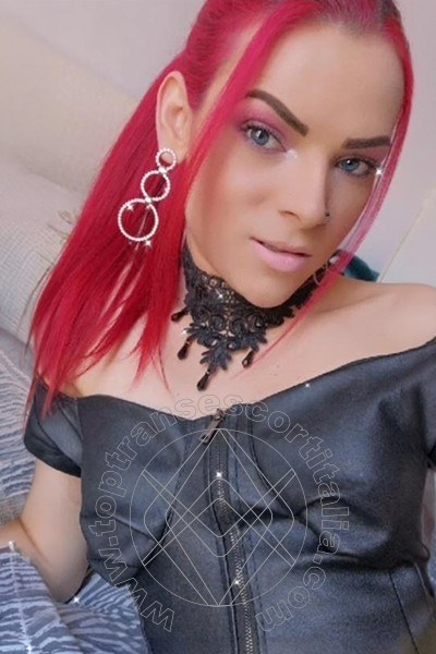 Foto selfie di Chiara Mendes transescort Civitanova Marche