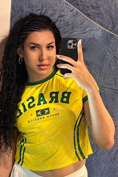 Foto selfie 2 di Pamella petrova transescort Torino