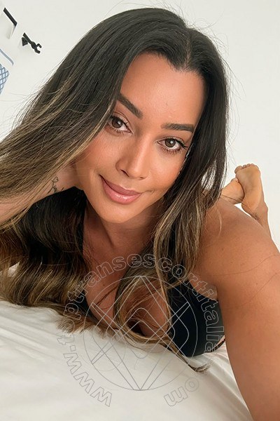 Foto selfie 1 di Iris Araujo transescort Brescia